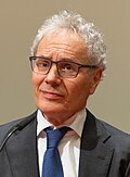 ヴィクター・アンブロス